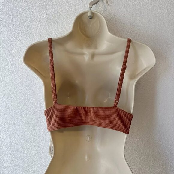Roxy NWT XL Bikini Top Coconut Crew Tank Swim Top Pink Neutral Shimmer‎ - Picture 9 of 10